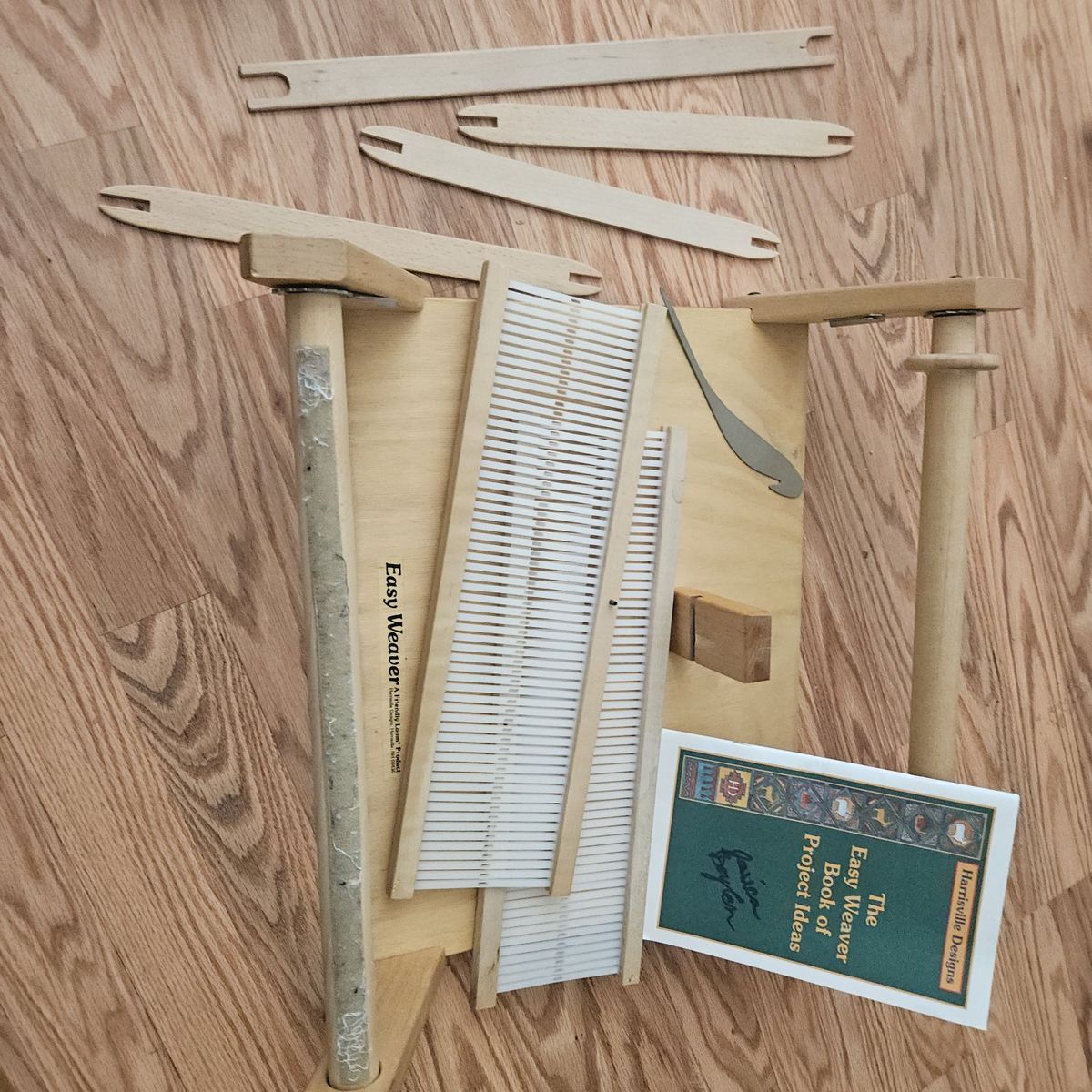 14" Rigid Heddle Loom and Accessories