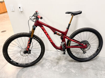 2019 Pivot Trail 429 Pro X01 MTB - Medium Frame (fits 5'6 to 5'10)
