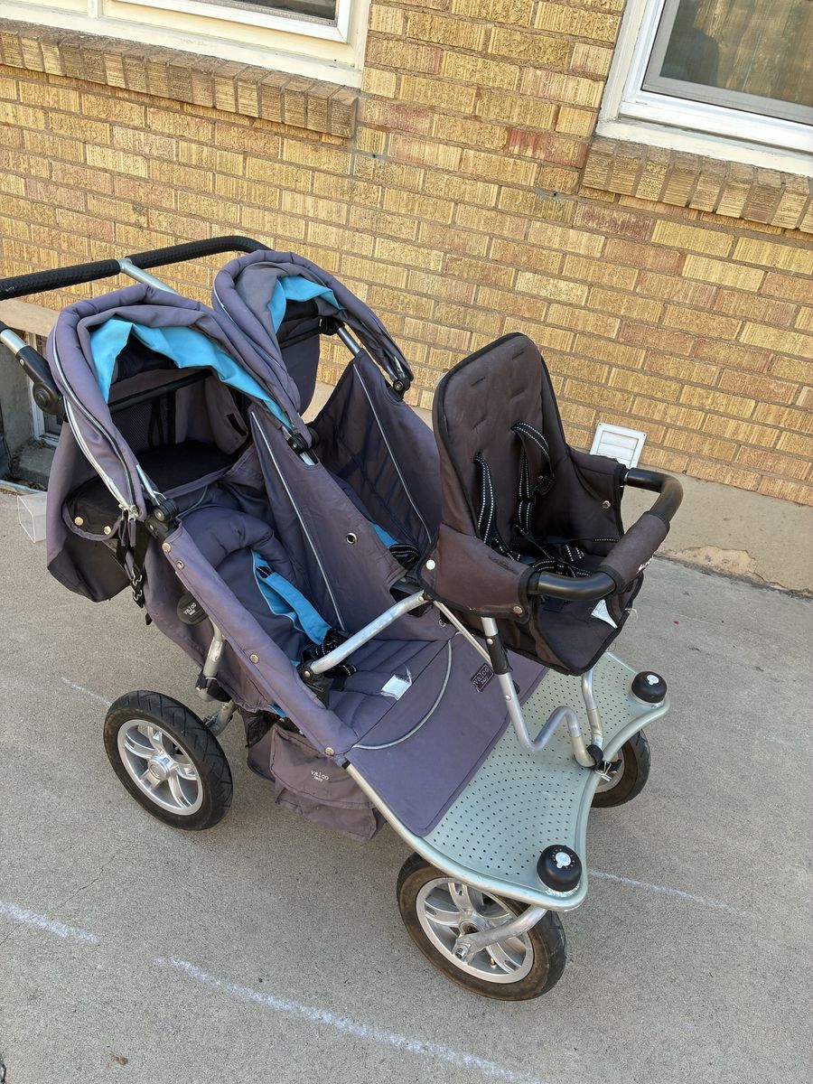 Valco Triple stroller