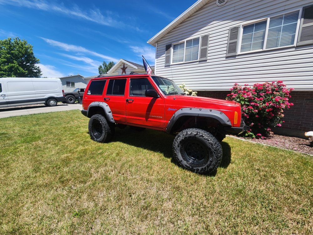 33 12.50 r15 falken wildpeak at3w
