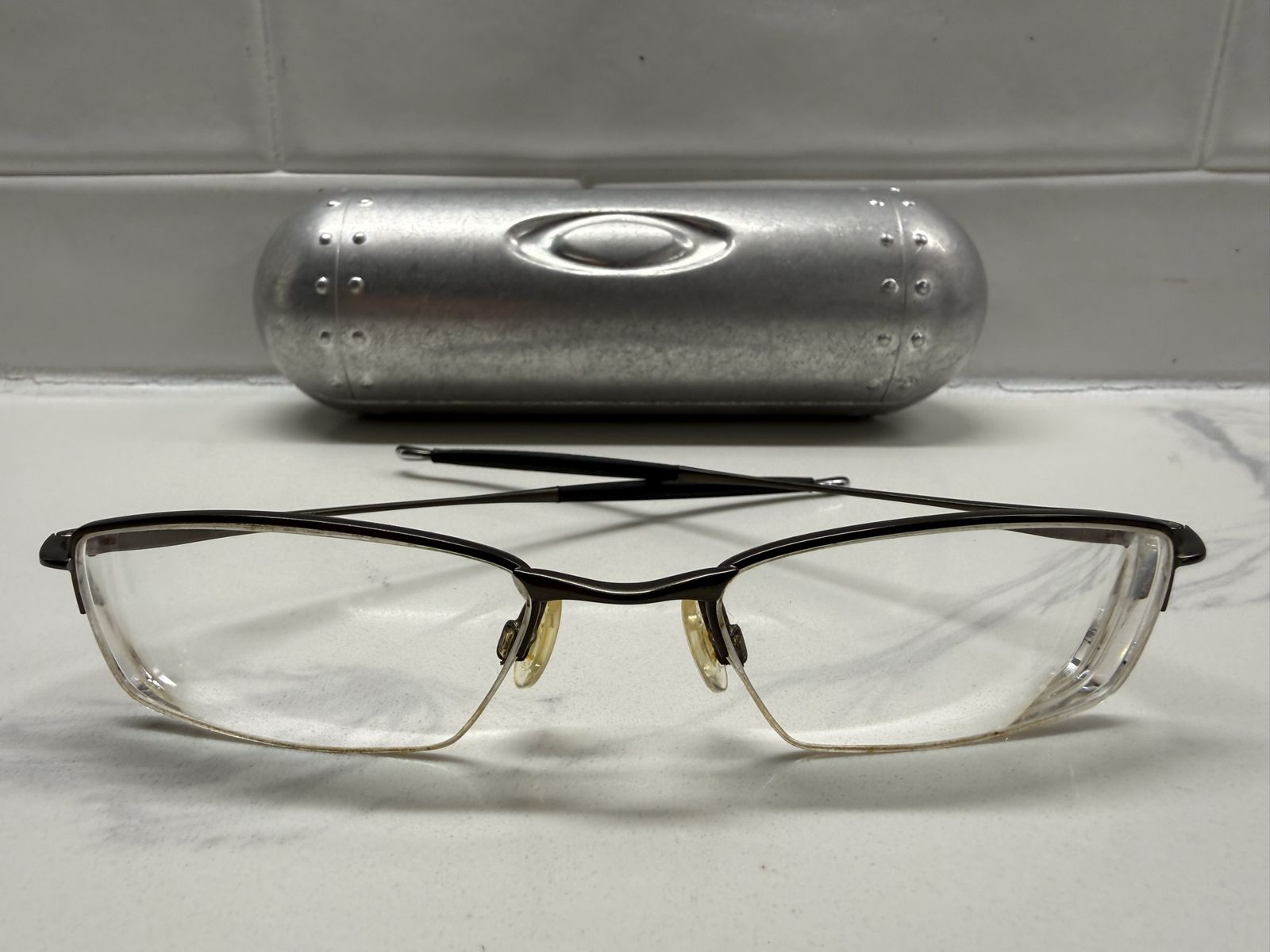 Oakley glasses frames