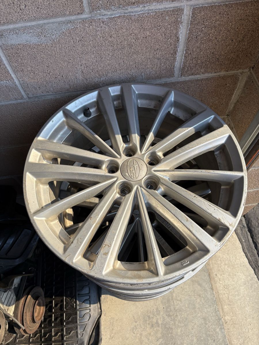 2012 - 2016 Subaru Impreza rim