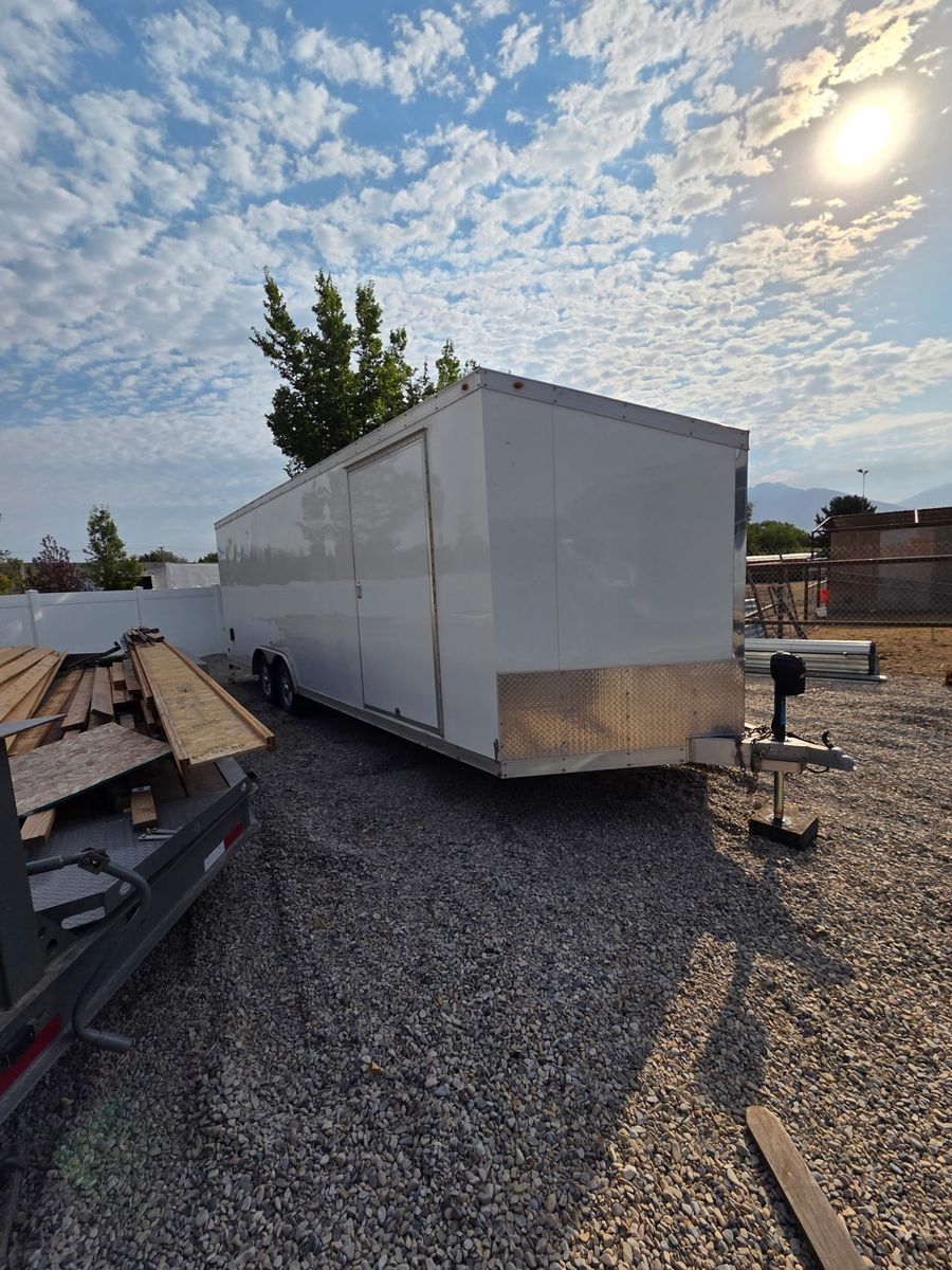 2017 Haulmark HAUV85X24WTS