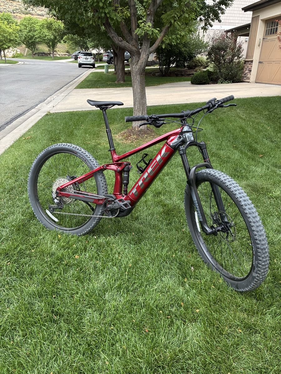 Trek Rail 5 Gen 2 E-MTB — Like New — Only 148 Miles!