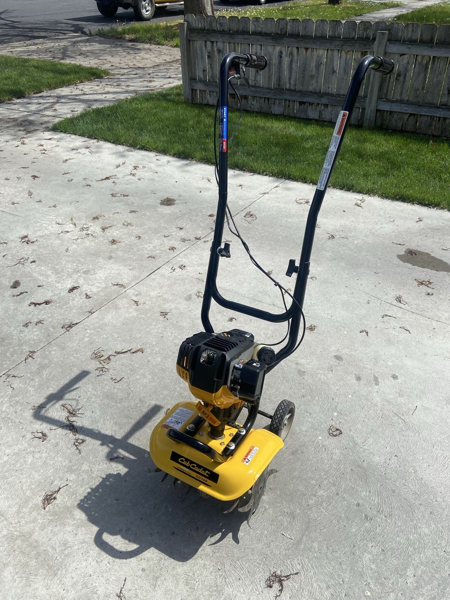 Cub Cadet CC148 Mini Tiller
