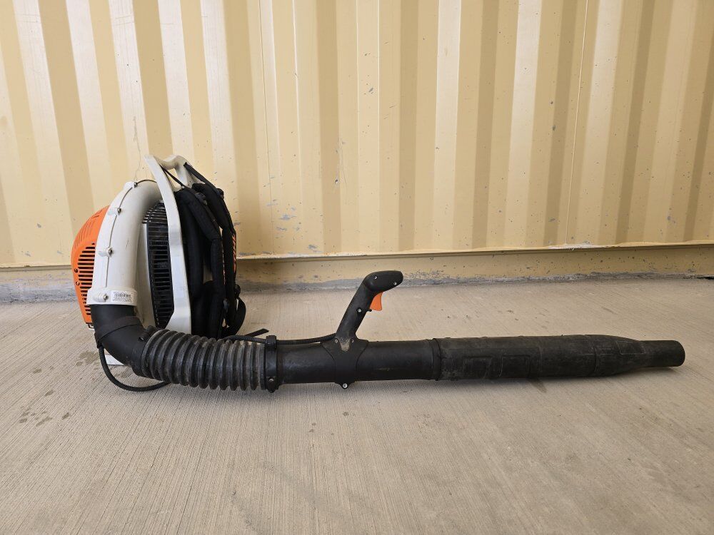 stihl leaf blower
