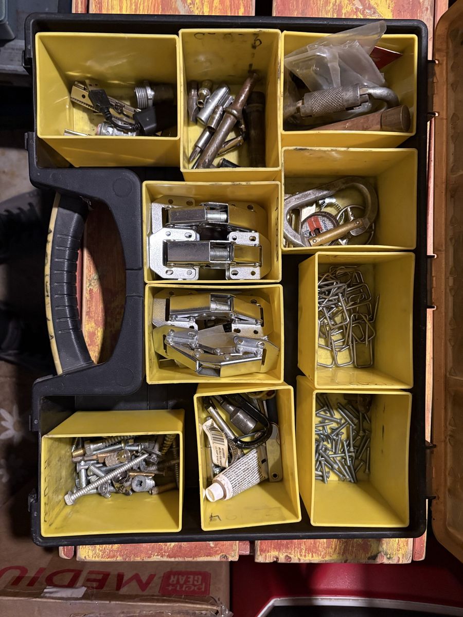 Main image 4