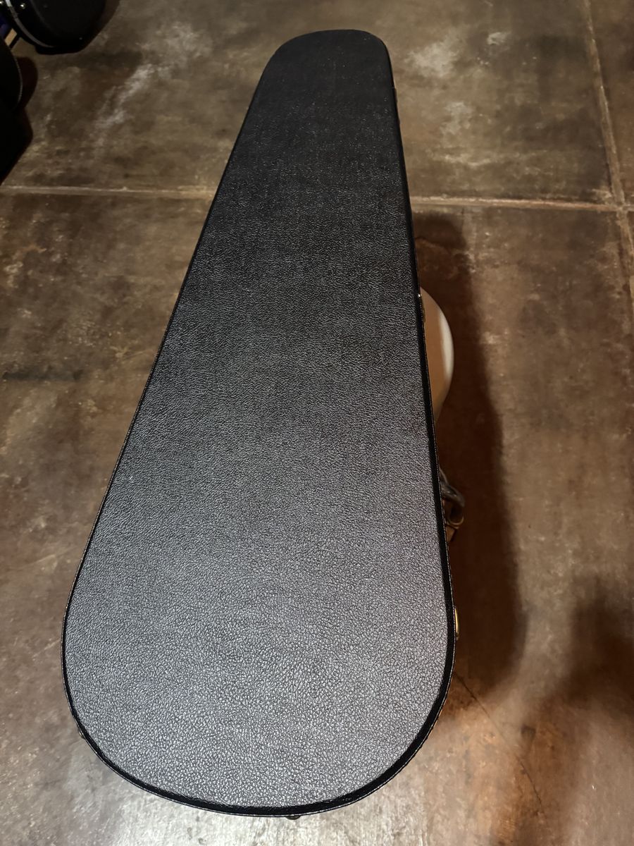 Unused Coffin Style Electruc Guitar Hard  Case