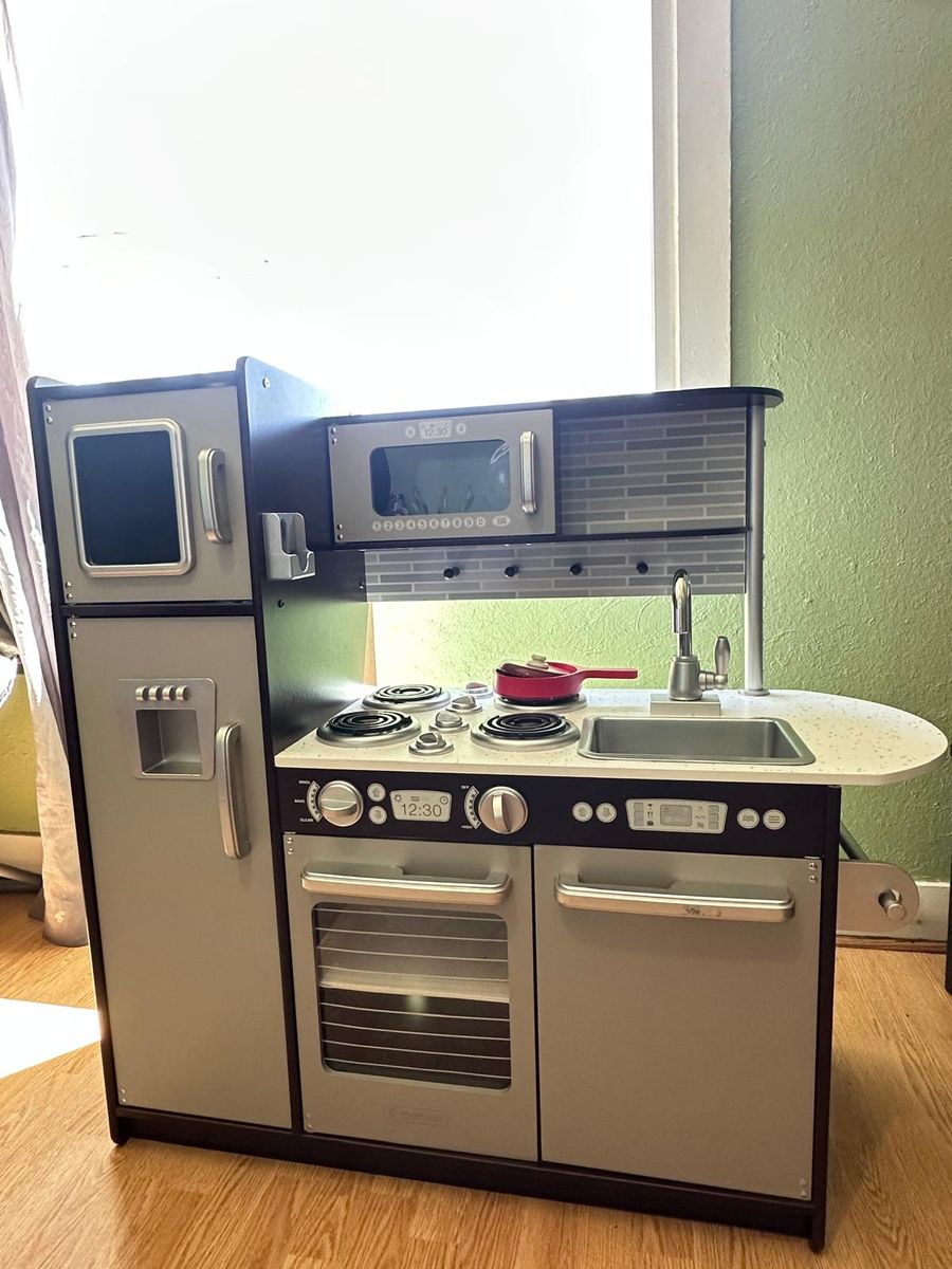 Toys furniture