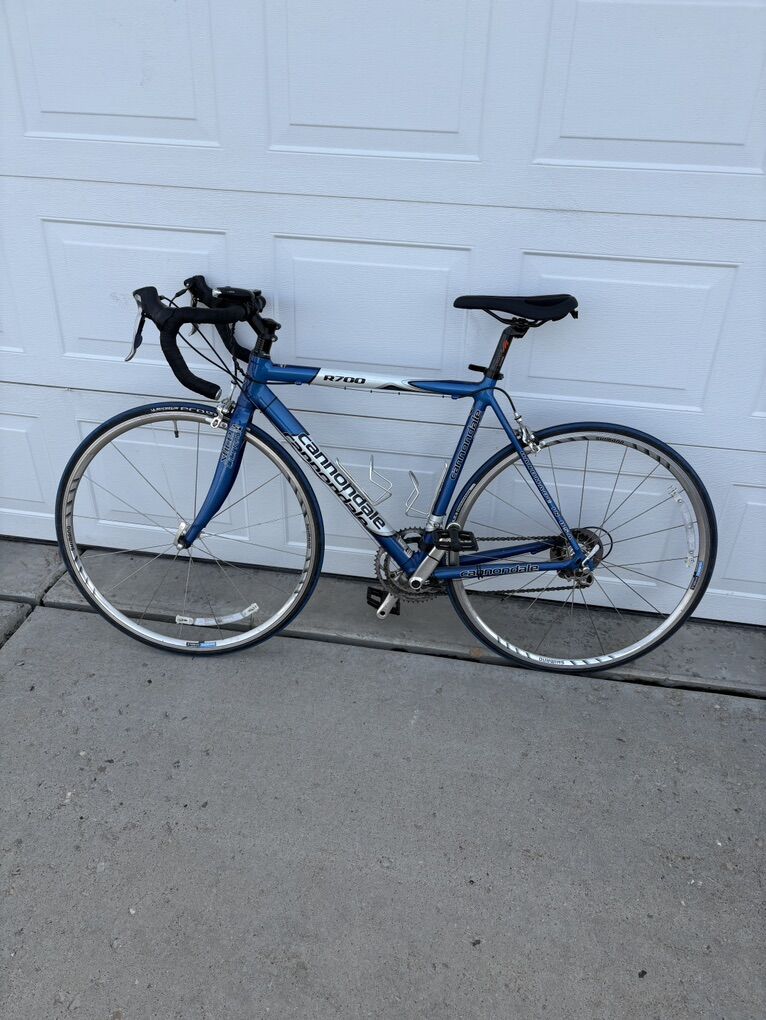 Cannondale R700 SI Slice Ultra 52cm