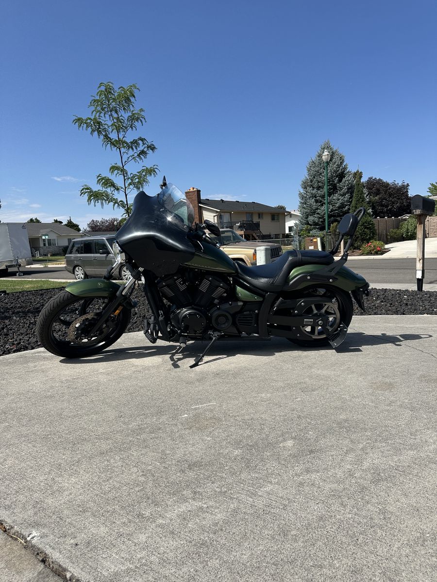 2015 Yanaha Stryker Bullet Cowl