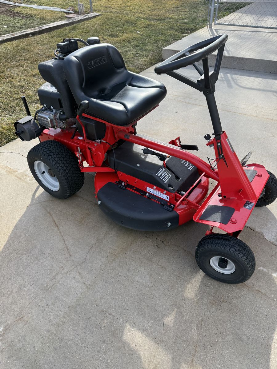Snapper 28 Riding lawnmower