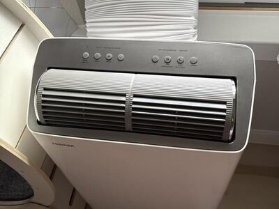Toshiba mini air conditioner/heater