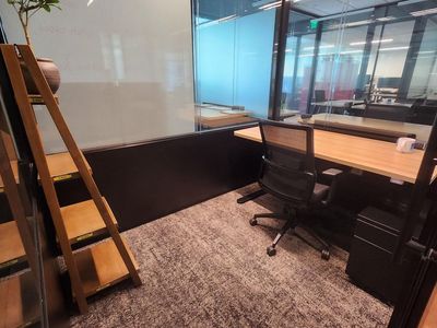 1-2 Person Downtown Office - Free Gift If You Tour Today!