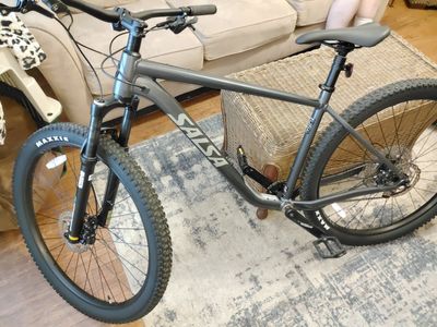 Brand new Salsa Rangefinder Mountain Bike 29 large frame size