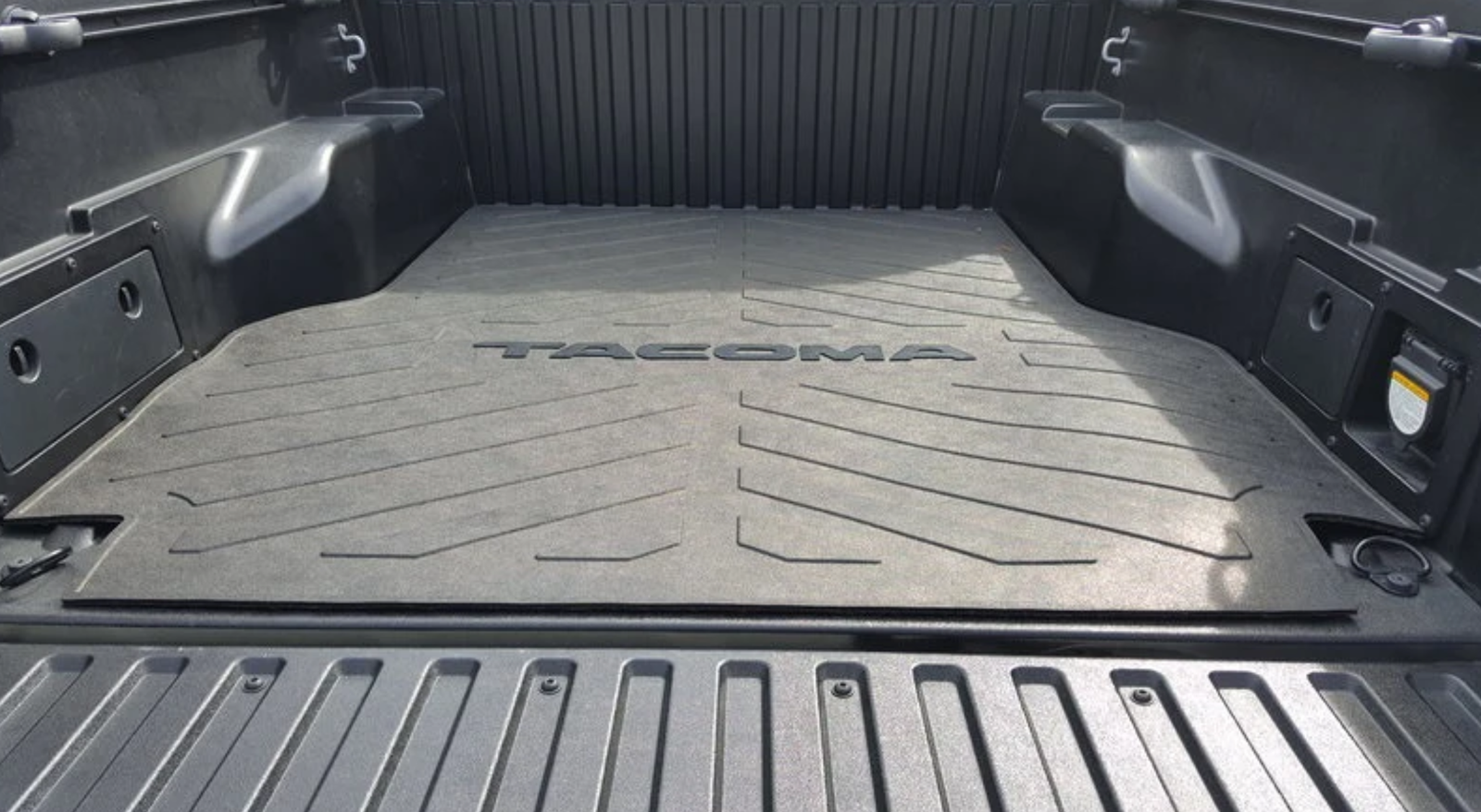 2nd and 3rd Gen Tacoma Short Bed Mat