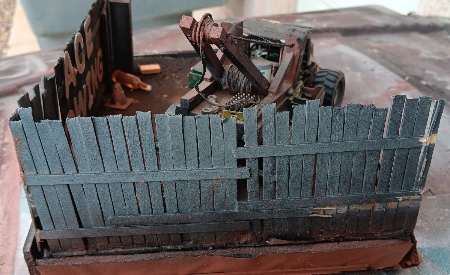 Main image 4
