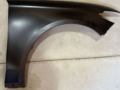 17-20 Ford Fusion left front passenger side fender