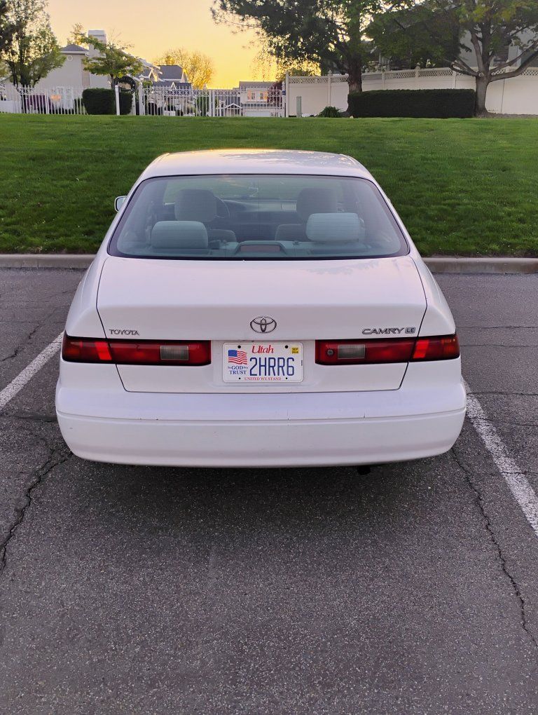 1998 TOYOTA CAMRY LE