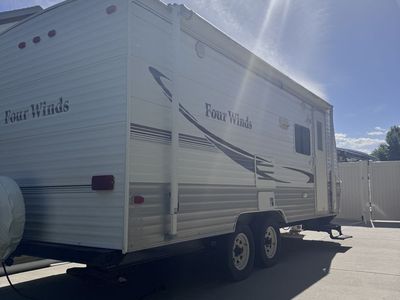2008 Four Winds travel trailer