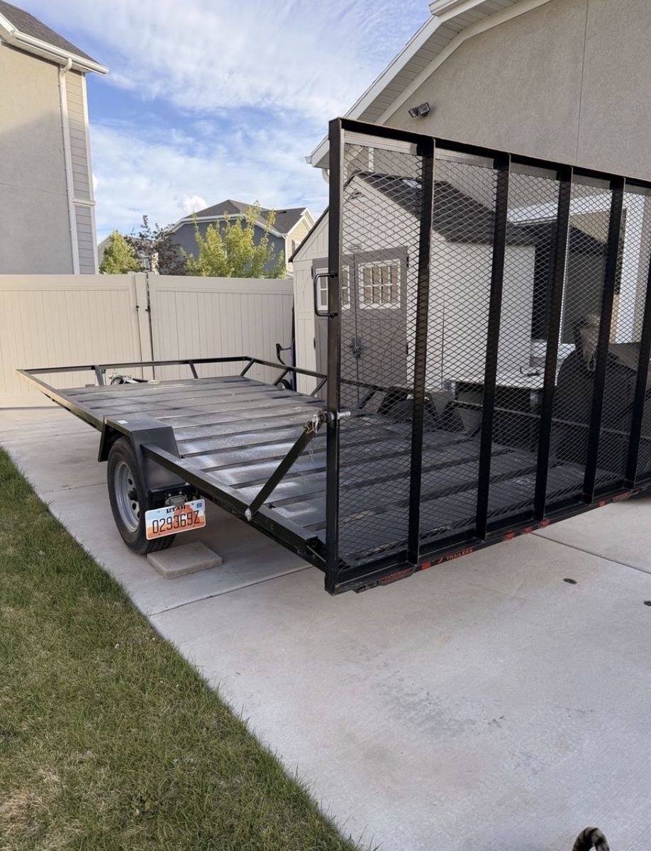 Utility Trailer with Drop Gate - Multi-Purpose Hauling