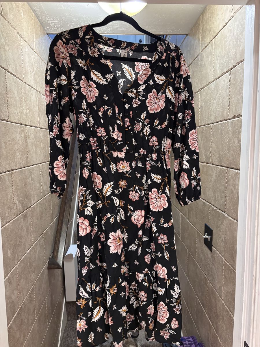 Darling women’s boho style dress size medium