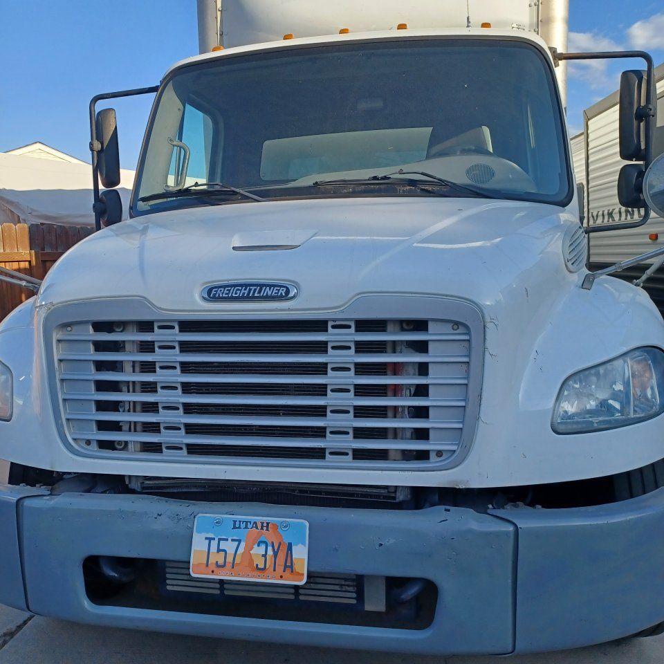 2016 Freightliner M2 106
