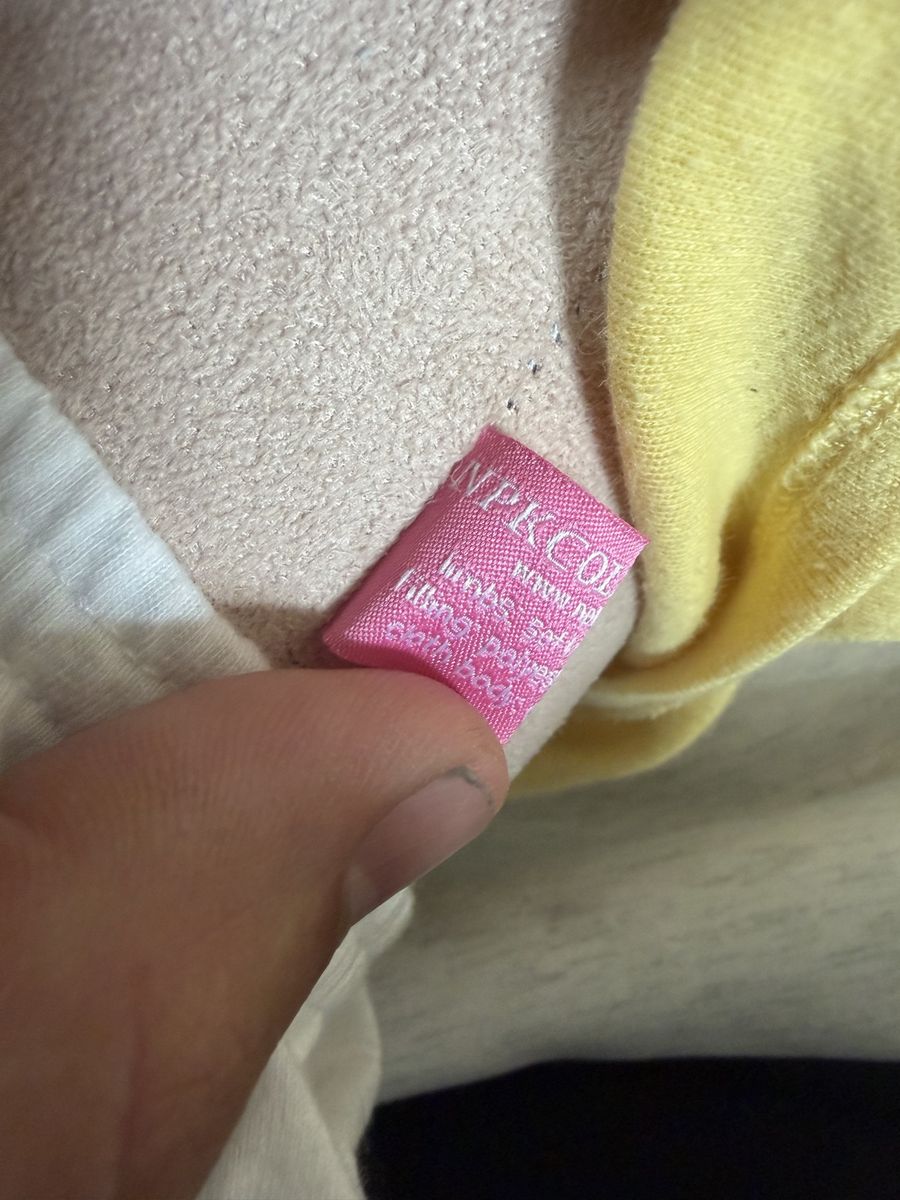 Main image 3