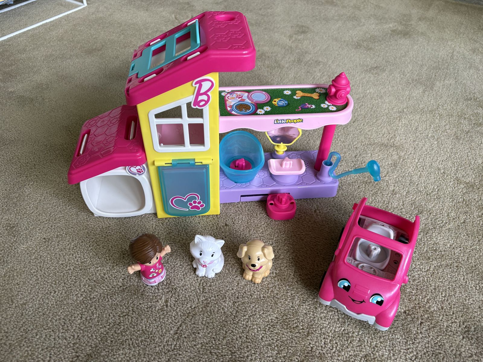 Fisher-Price Little People Barbie Pet Spa Set