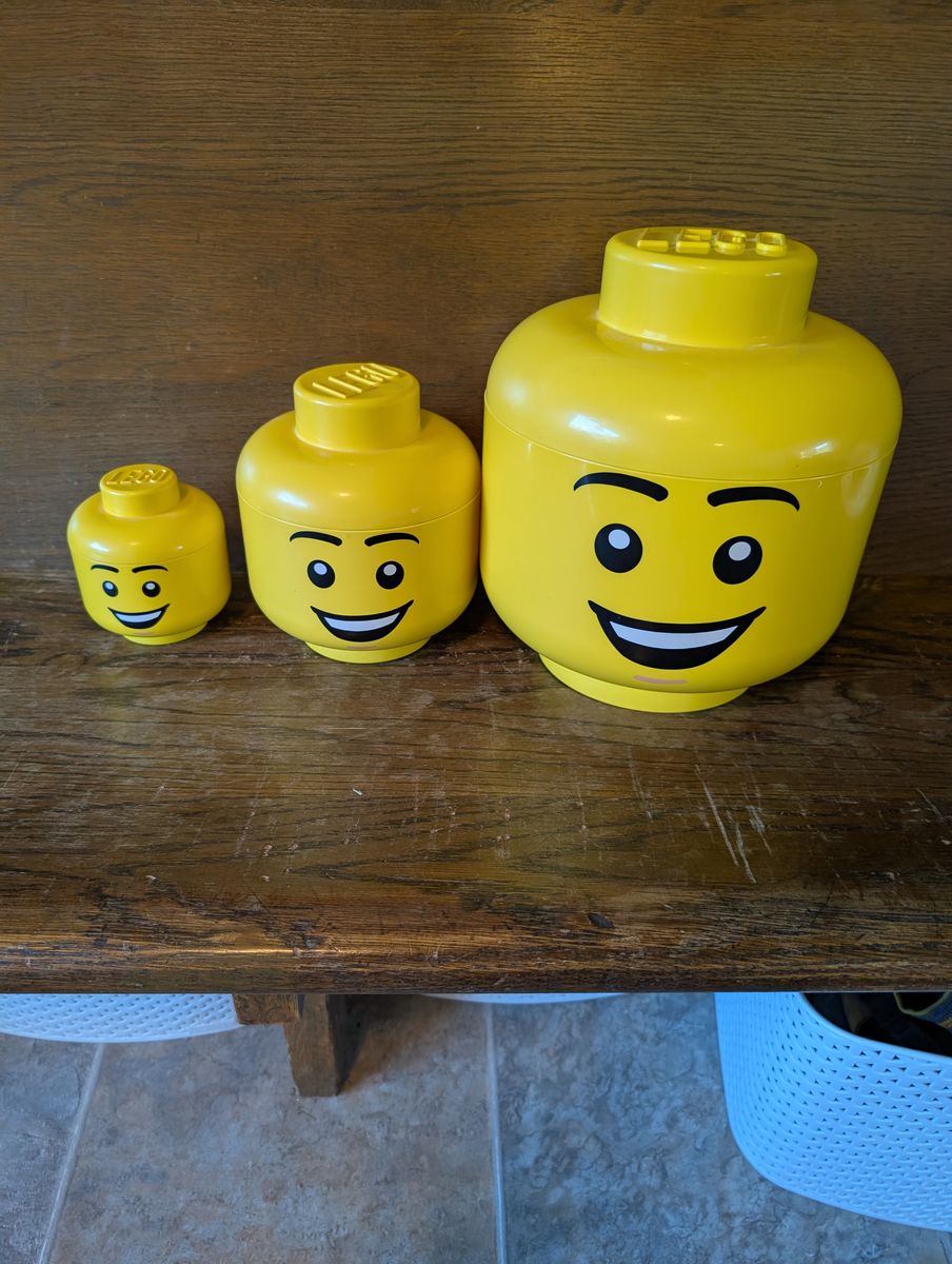 Lego nesting storage heads