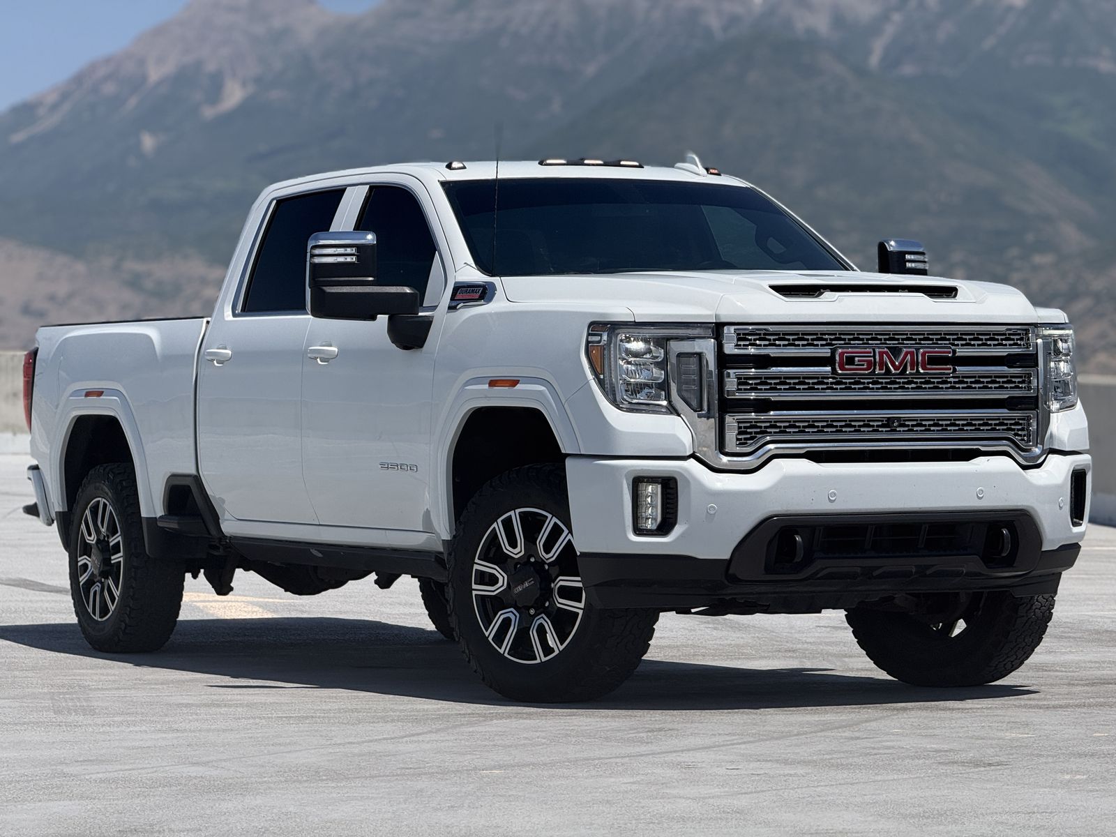 2023 GMC 2500 SLT