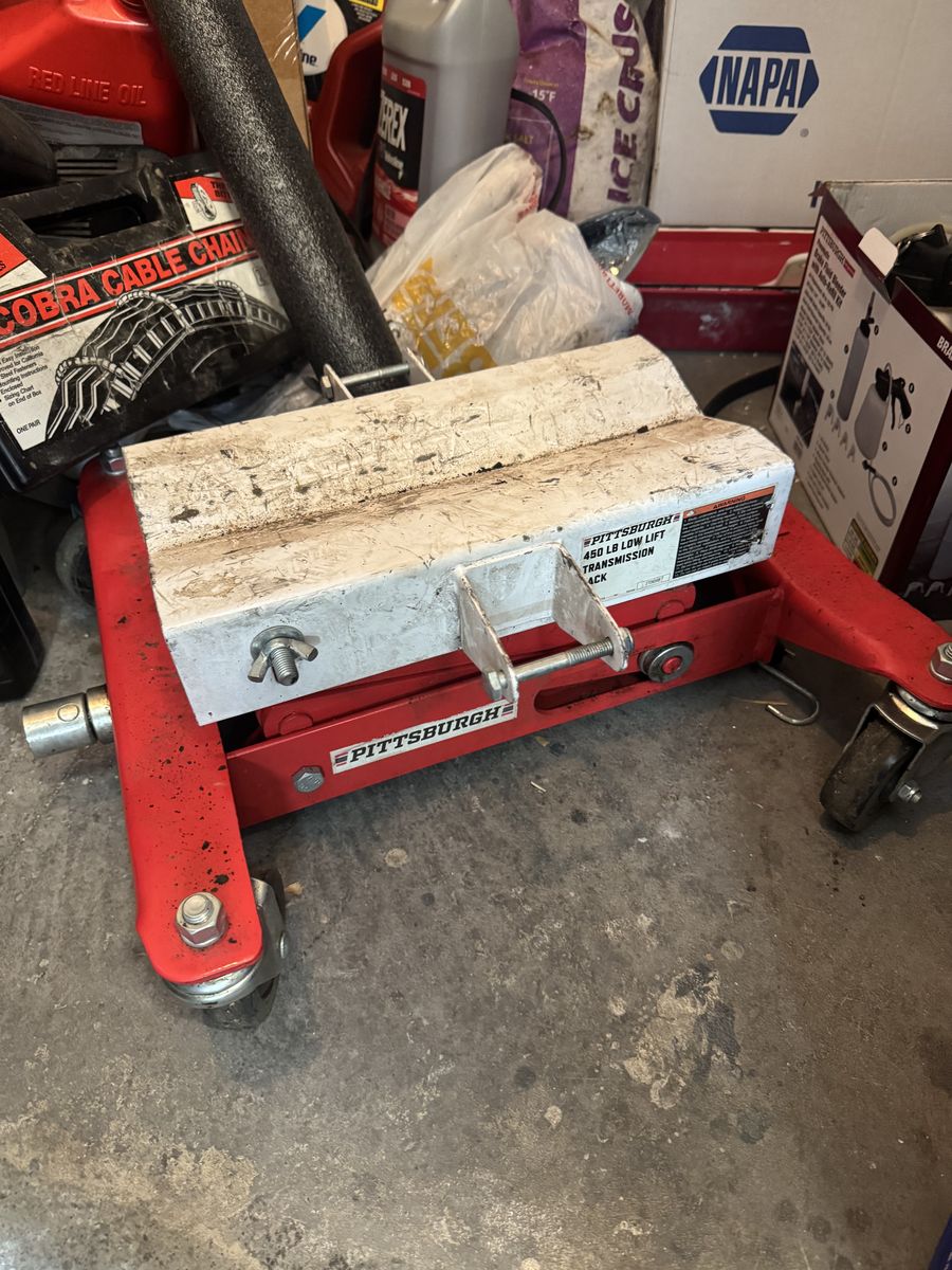 Small transmission jack for rent