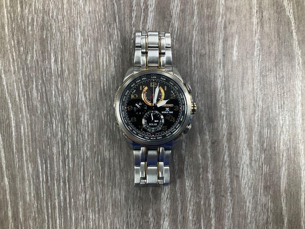 SEIKO X WORLD TIME SOLAR WRIST WATCH