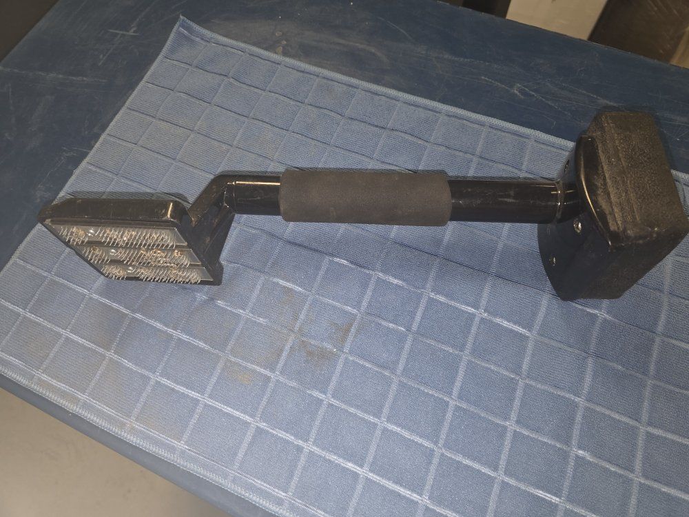Carpet Knee Kicker Installation Tool, Used Good Condition