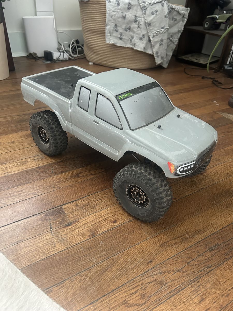 Axial 1/10