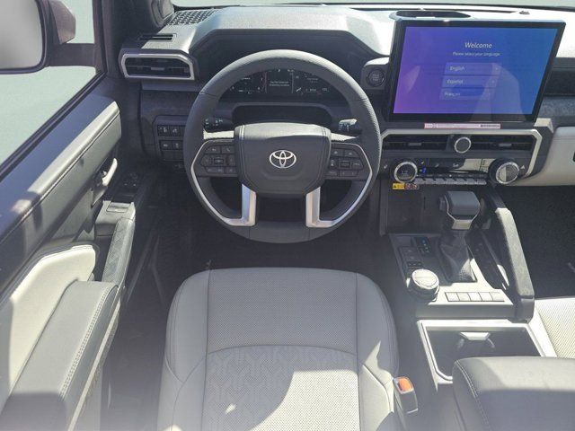 Main image 4