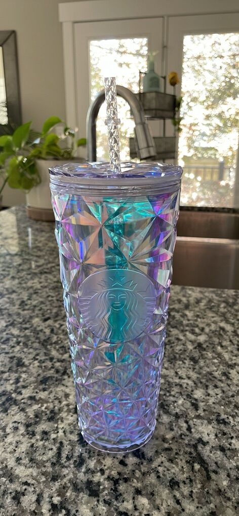 Starbucks Holiday 2023 Iridescent Diamond tumbler