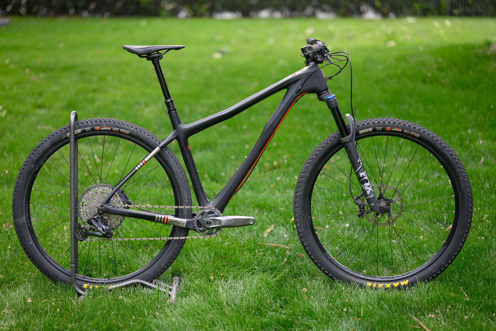 Ibis DV9 Carbon Hardtail 29er — Fox 34, GX Eagle, Size L — Price dropped to $1,949
