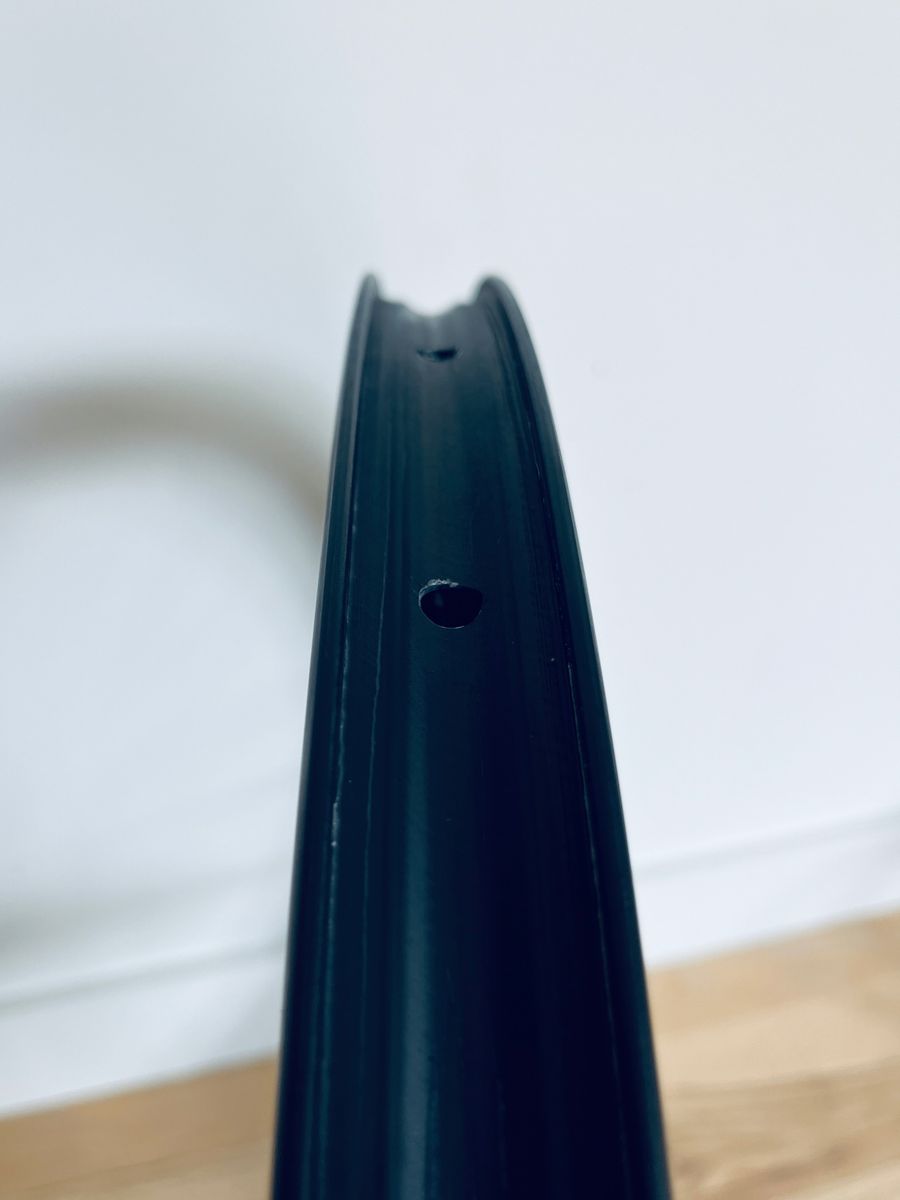 Main image 7