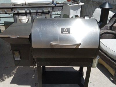 Z Grills Wood Pellet Smoker