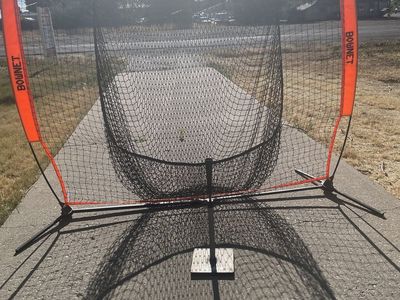Bownet basebal / softball training net and tee.