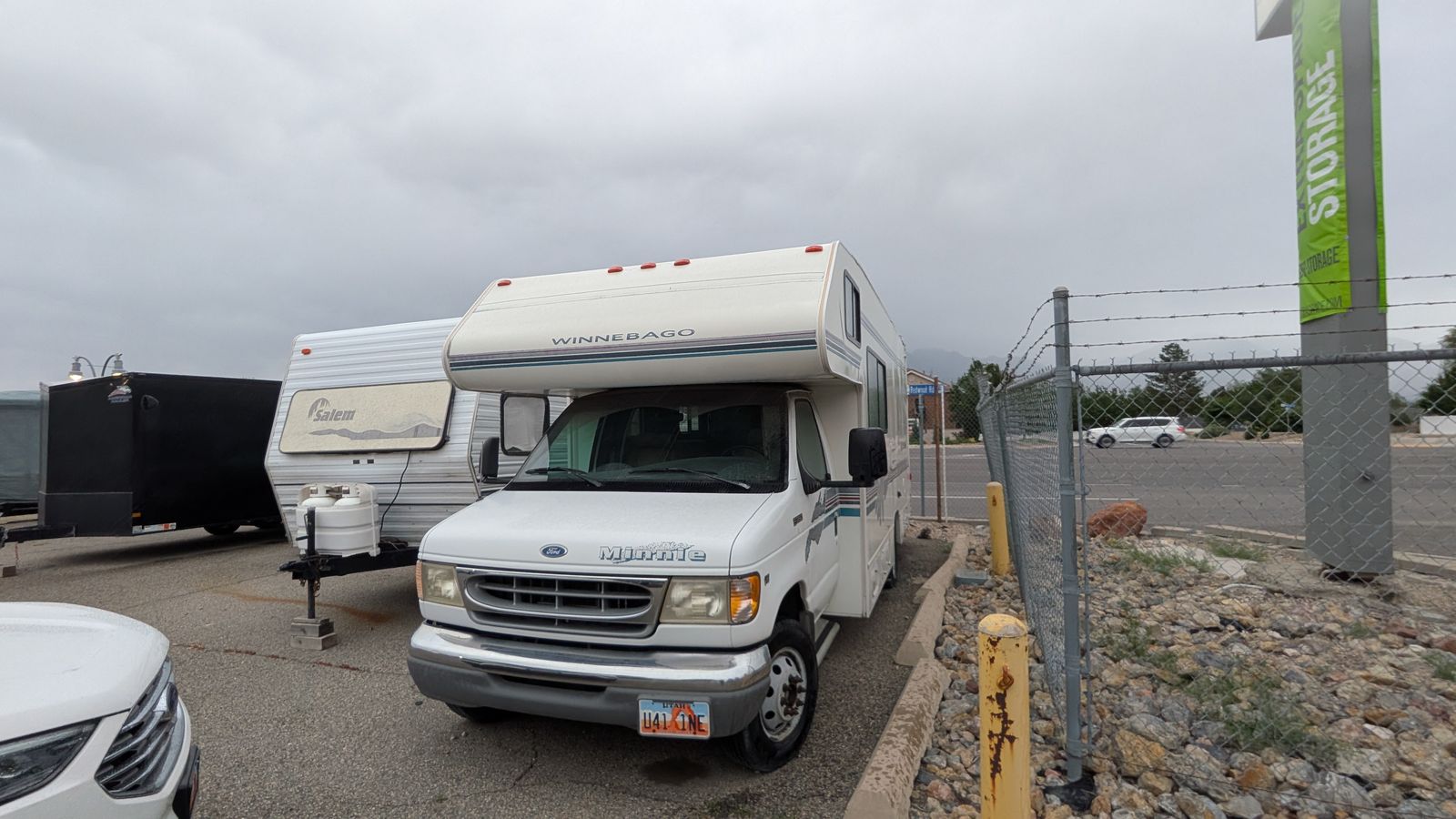1997 Ford Minnie Winnie Camper