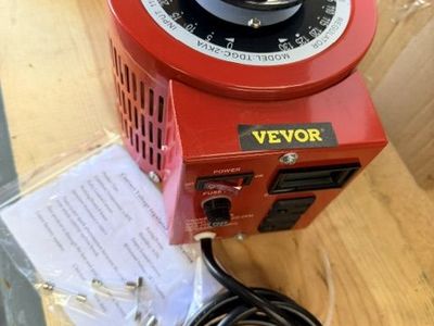 VEVOR TDGC-2KVA 2000W 0-130V AC 60Hz Variable Transformer (Variac) Power Supply