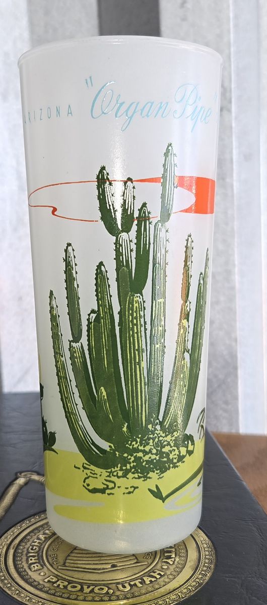 Pair of "Oregon Pipe" 1950s/1960s Blakely Oil & Gas "Arizona Cactus" frosted glasses