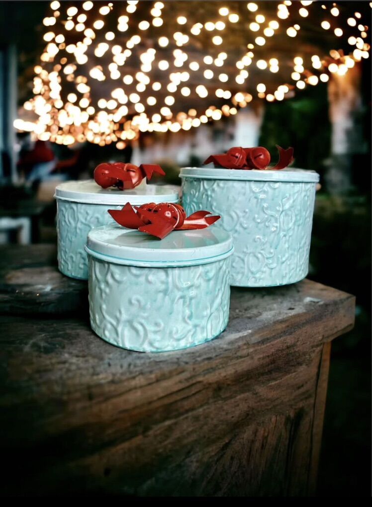 set Of 3 Nesting Bell Containers With Lid