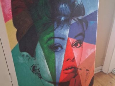 Audrey canvas