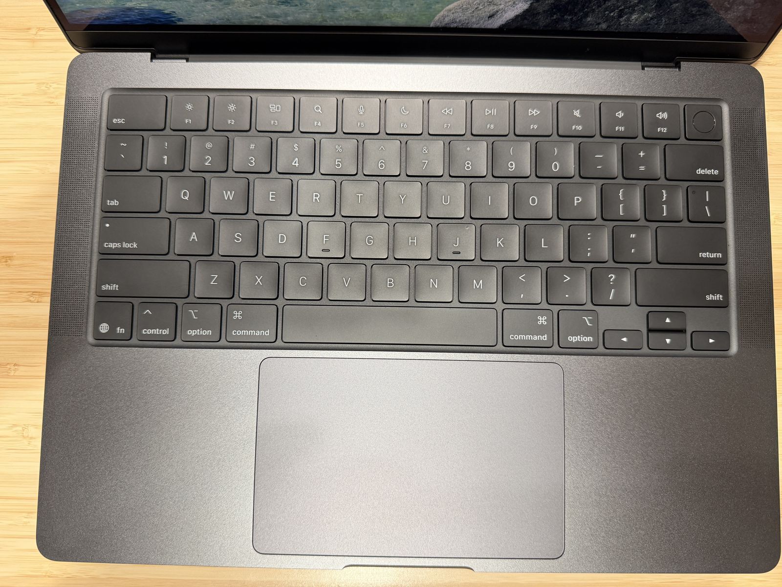 Like-New Open Box Apple MacBook Pro 14" (Space Black) – M5 / 16GB RAM / 1TB SSD