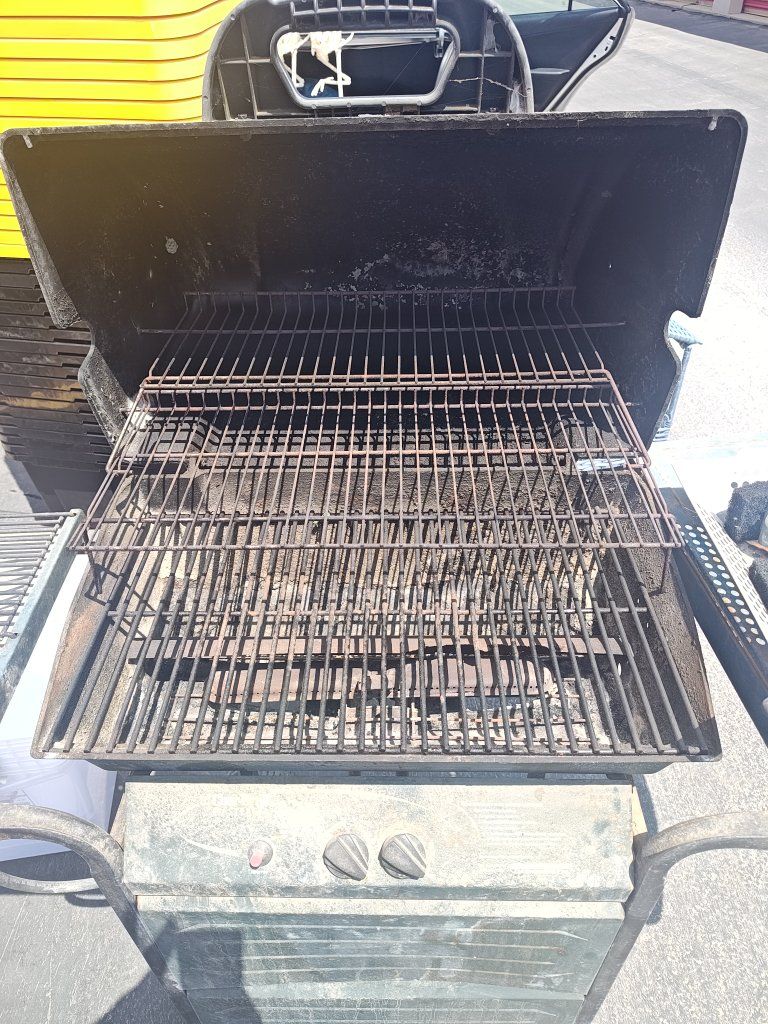 Main image 2