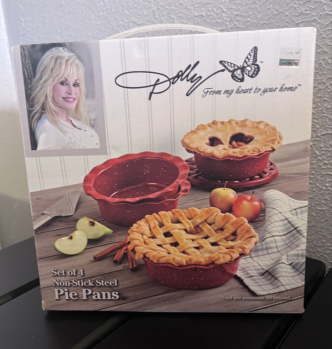 Dolly Parton 6 Inch Non-Stick Steel Pie Pans Red Speckle Set of 4
