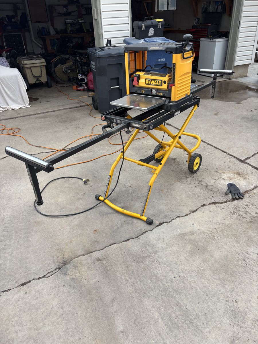Dewalt DW 733 Planer with Mobile Dolly. Brand New